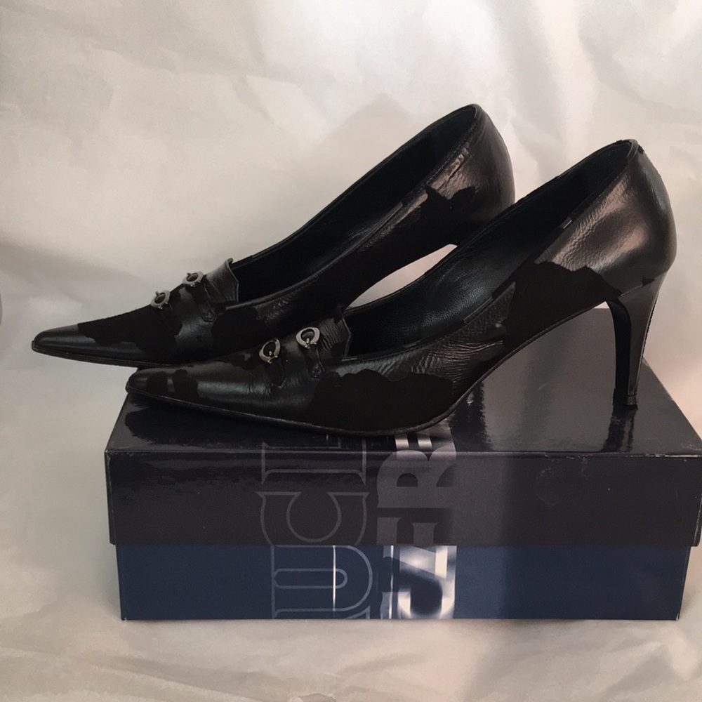 CLAUDIO FRACASSA Pumps, Size 9 (run small)